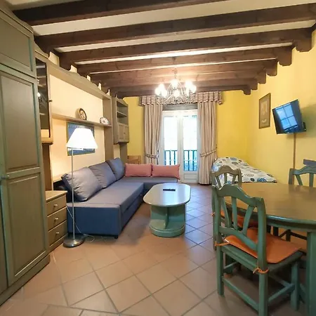 Apartment Loft Plaza Andalucia Erb
