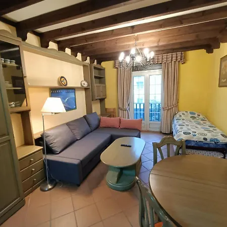 Loft Plaza Andalucia Erb Apartment